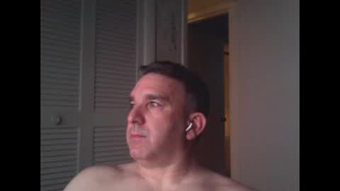 Snapshot of oceanmanx chatting on October 27, 2:48 am Ocean online show from October 27, 2:48 am