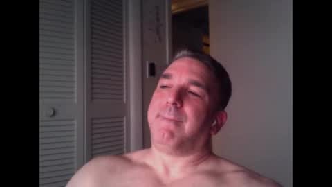 Snapshot of oceanmanx chatting on November 11, 4:56 am Ocean online show from November 11, 4:56 am