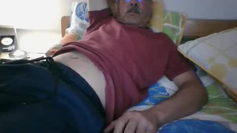 ocorrea online show from February 10, 1:24 am