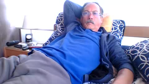 Snapshot of ocorrea chatting on July 13, 8:11 pm ocorrea online show from July 13, 8:11 pm