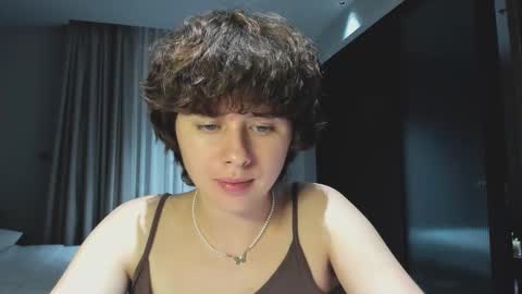 Snapshot of octopussy69x chatting on November 19, 2:50 pm Evie online show from November 19, 2:50 pm