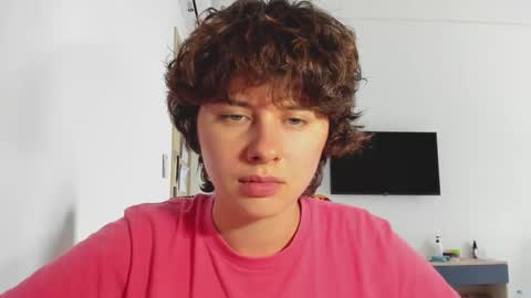 Snapshot of octopussy69x chatting on November 29, 5:54 am Evie online show from November 29, 5:54 am