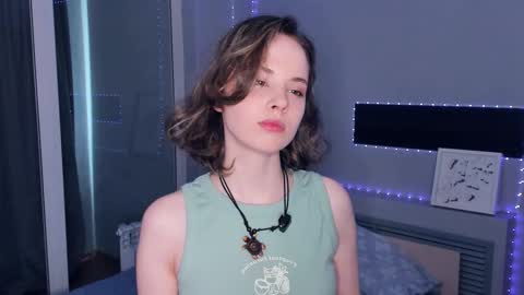 Snapshot of odaspeers chatting on March 20, 8:08 am Leah online show from March 20, 8:08 am