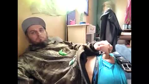 Snapshot of oddjuggla chatting on November 18, 6:45 pm oddjuggla online show from November 18, 6:45 pm