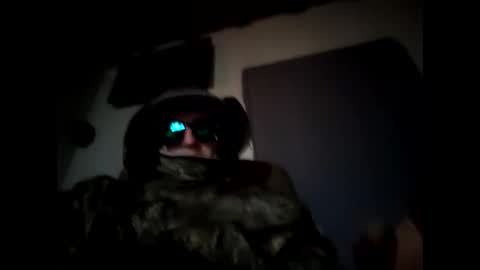 Snapshot of oddjuggla chatting on November 21, 11:25 pm oddjuggla online show from November 21, 11:25 pm