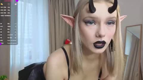 Snapshot of odeliagrace chatting on October 25, 4:42 am Agata online show from October 25, 4:42 am