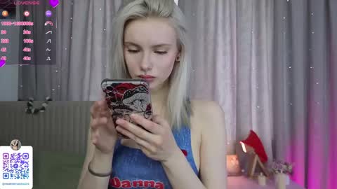 Snapshot of odeliagrace chatting on June 1, 4:58 am Agata online show from June 1, 4:58 am