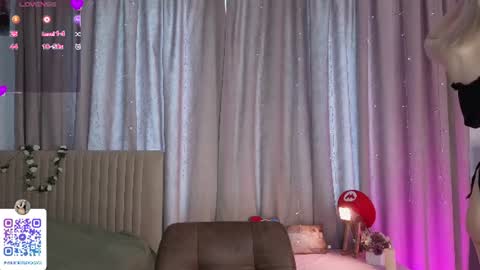 Snapshot of odeliagrace chatting on June 16, 4:59 am Agata online show from June 16, 4:59 am