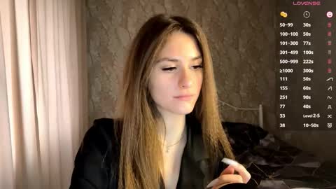 Snapshot of odelinabain chatting on December 2, 9:14 am Mia online show from December 2, 9:14 am