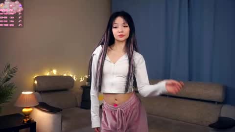 Snapshot of odellabowman chatting on February 11, 6:55 pm Night Odella Bowman Julia online show from February 11, 6:55 pm