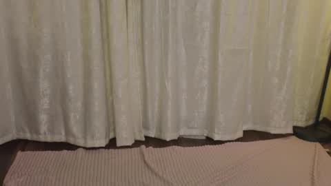 Snapshot of odessazapoticky chatting on March 22, 8:45 pm Mona online show from March 22, 8:45 pm