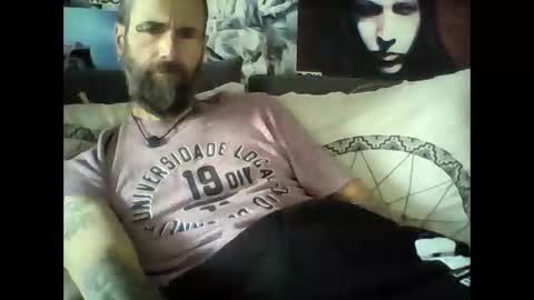 Snapshot of oedipe666 chatting on November 20, 1:55 pm oedipe666cam online show from November 20, 1:55 pm