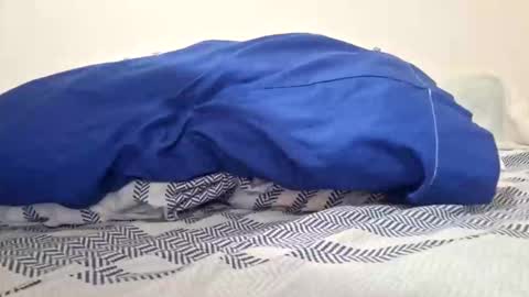 Snapshot of official_alexandrotower chatting on November 2, 12:40 pm Alexandro Tower online show from November 2, 12:40 pm