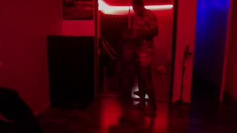 Money online show from October 30, 11:44 am