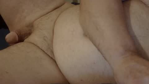 Snapshot of offsides10 chatting on November 14, 7:40 am WantsToTryACouple online show from November 14, 7:40 am