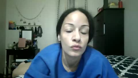 Snapshot of oglitcouple chatting on December 28, 10:13 pm Lit en Cama online show from December 28, 10:13 pm