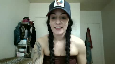 Snapshot of oglitcouple chatting on February 15, 2:22 pm Lit en Cama online show from February 15, 2:22 pm