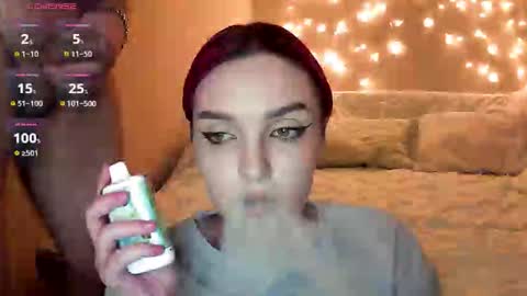 Emma  Alex online show from February 20, 6:52 pm