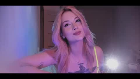 your dear Lilith Chapman online show from July 16, 12:16 am