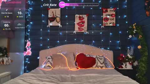 Snapshot of oh_my_julia chatting on December 17, 10:27 pm oh_my_julia online show from December 17, 10:27 pm