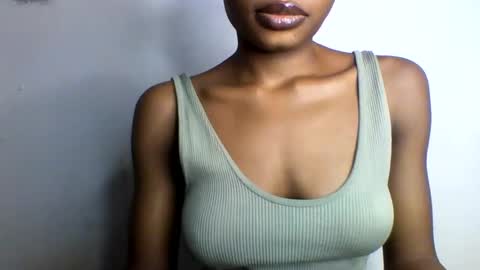 Snapshot of oh_sexyphilo chatting on May 21, 6:53 am philo bby online show from May 21, 6:53 am