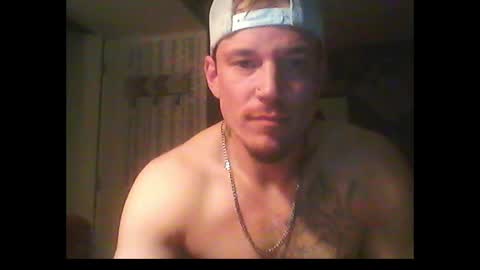 Snapshot of oh_you_know69 chatting on March 4, 7:30 am who dares toss me some tips lets have fun online show from March 4, 7:30 am