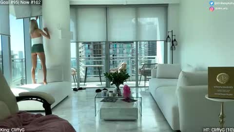 Kelly online show from February 27, 7:36 pm