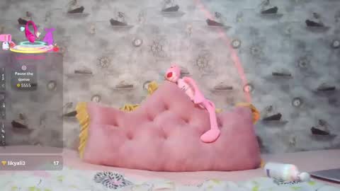 Snapshot of ohdaisy1 chatting on September 11, 11:05 pm Nina online show from September 11, 11:05 pm