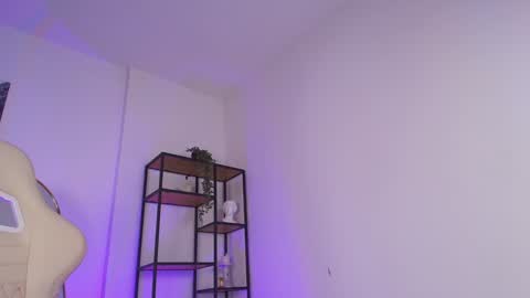 Julia online show from January 22, 9:02 am