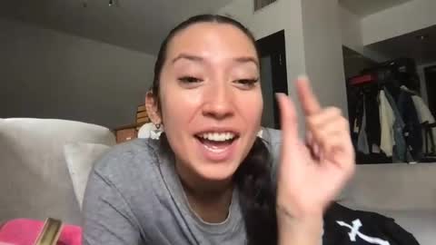 ohmillieevanillie online show from June 29, 9:26 pm