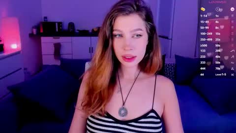 Light  online show from November 24, 10:42 pm