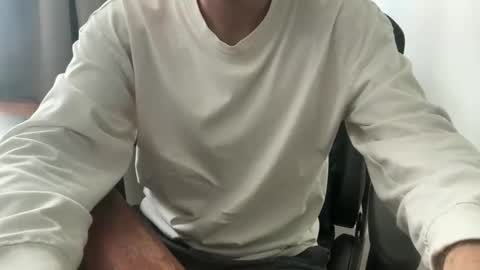 Snapshot of ohmymichael chatting on April 13, 11:48 am ohmymichael online show from April 13, 11:48 am