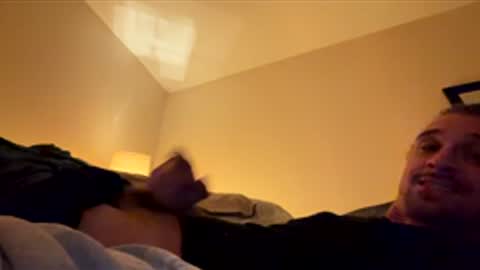 Snapshot of ohnoherewegoagainusa chatting on February 15, 12:40 am PunkYuppieGooner online show from February 15, 12:40 am