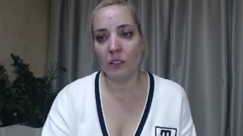 Mari online show from October 7, 10:01 am