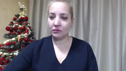 Mari online show from December 22, 5:21 pm