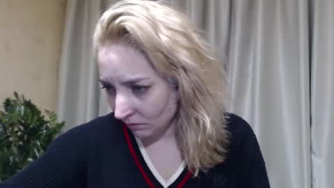 Mari online show from February 18, 2:13 pm