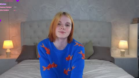 Snapshot of ohyumiyes chatting on January 12, 6:49 pm Yumi online show from January 12, 6:49 pm