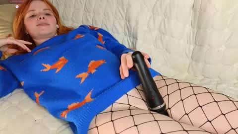 Snapshot of ohyumiyes chatting on October 22, 8:41 pm Yumi online show from October 22, 8:41 pm