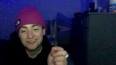 W online show from February 19, 7:37 am