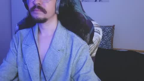 okako online show from April 20, 9:38 pm