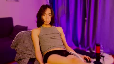 Ami online show from November 16, 1:06 pm