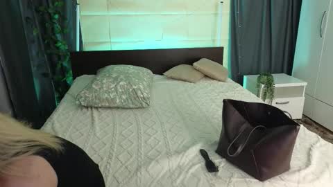 Ami online show from January 17, 7:24 am