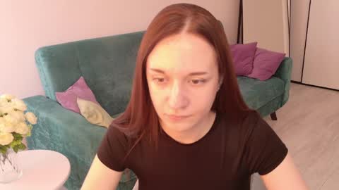 Snapshot of ola_queen chatting on June 8, 11:21 am Ola queen online show from June 8, 11:21 am