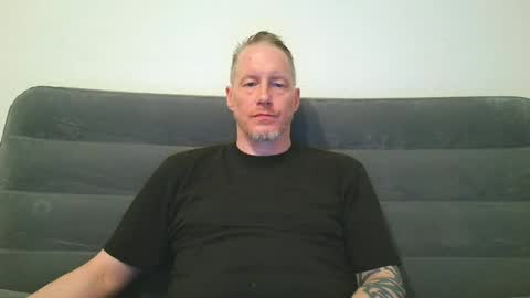 Snapshot of olavdelux chatting on June 25, 7:18 pm olavdelux online show from June 25, 7:18 pm