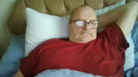 old_fkr online show from December 30, 8:32 am