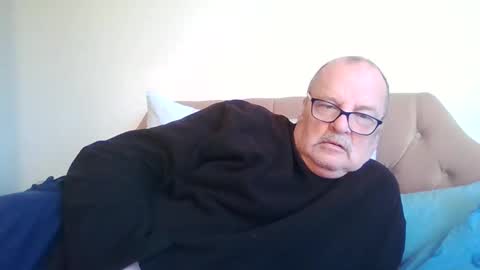 old_fkr online show from January 10, 9:02 am