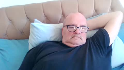 old_fkr online show from January 16, 9:37 am