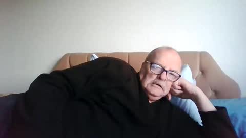 old_fkr online show from February 4, 5:01 pm