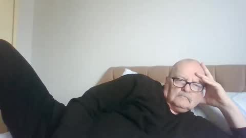 old_fkrr_ online show from February 22, 11:42 am