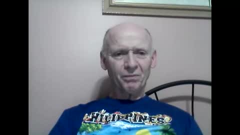 Snapshot of oldbuthorny62 chatting on February 6, 2:33 am oldbuthorny62 online show from February 6, 2:33 am